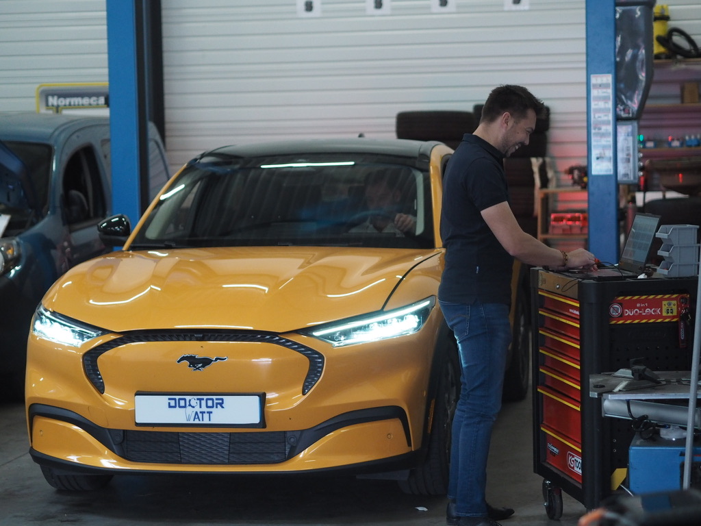 transition écologique,garage voiture électrique
